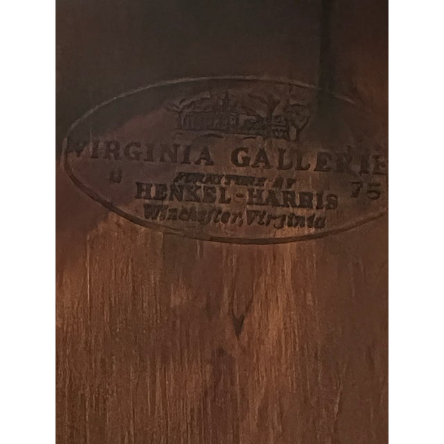 Brown 1970s Henkel Harris Signed Mahogany Tea Table Queen Anne Legs For Sale - Image 8 of 11