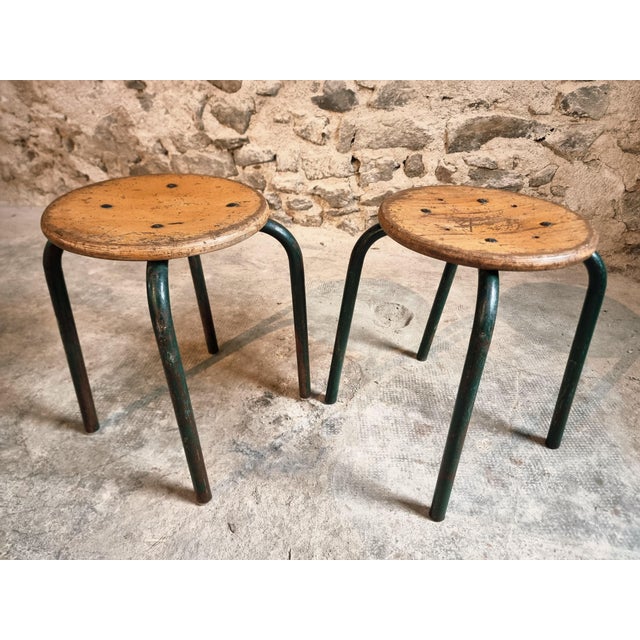Vintage French Industrial Stackable Workshop Stools in Green Tubular Steel Frame with Beech Plywood Seat, 1960s, Set of 2 For Sale - Image 9 of 11