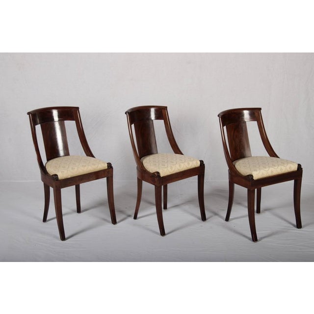 Antique Gondola Chairs in Mahogany, 1830, Set of 4 For Sale - Image 17 of 18
