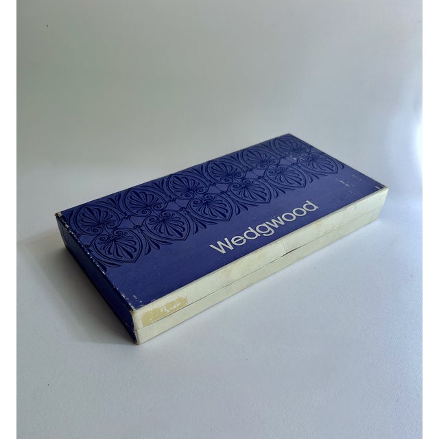 Wedgwood State Series Jasperware Set, 1976 For Sale - Image 14 of 18