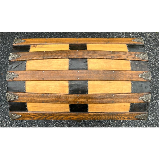 Antique 19th Century Steamer Trunk. For Sale In New York - Image 6 of 11