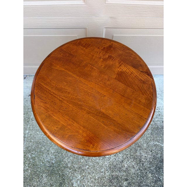 Ethan Allen Late 20th Century Ethan Allen American Colonial Cherry Wood Side Table For Sale - Image 4 of 10