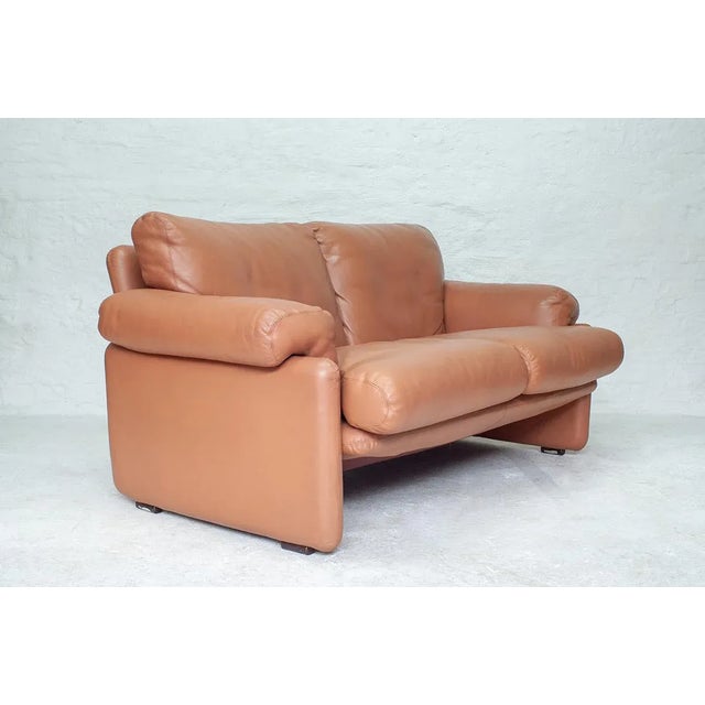 Vintage Coronado Two-Seater Sofa by Afra and Tobia Scarpa for B&B Italia, 1966, in Good conditions. Designed 1960 to 1969...