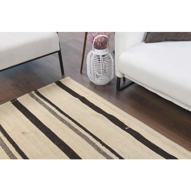 Vintage Turkish Hand-Knotted Wool Cotton Beige Kilim Area Rug For Sale - Image 6 of 11