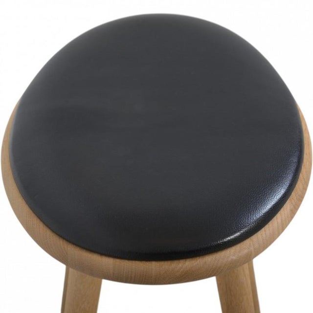 Mater Bar Stool in Oak and Black Leather, 2020 For Sale - Image 4 of 12