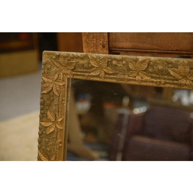 19th Century Mirror in Wood and Stucco with Vegetal Decoration, in Very Good conditions. Designed before 1890