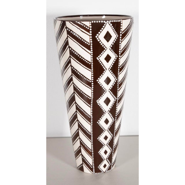 Madoda Fani – South African Brown & Cream Art Pottery Vase, 2003, 15" About the Maker Madoda Fani is an acclaimed South...