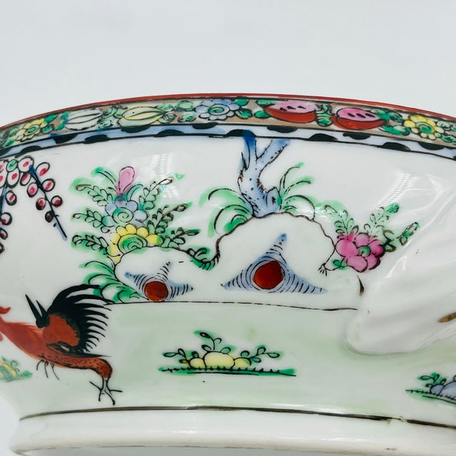 Vintage Chinoiserie Famille Rose Porcelain Covered Tureen Centerpiece - Rooster and Bok Choy Cabbage For Sale In New York - Image 6 of 16