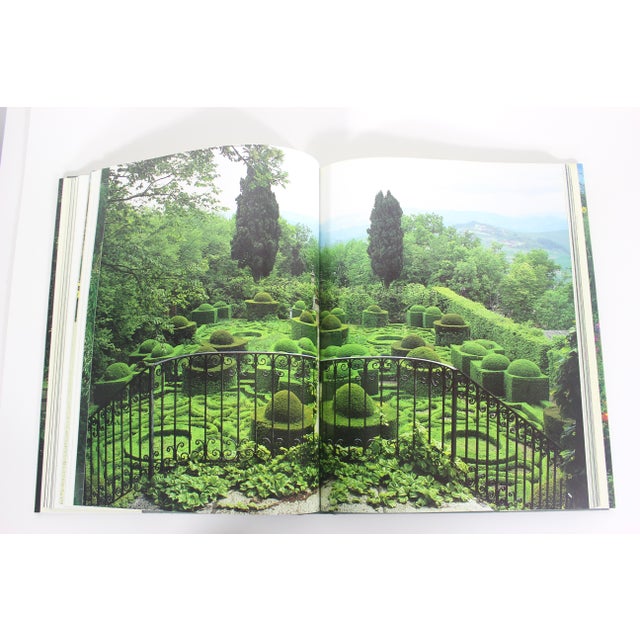 1985 Visions of Paradise Themes and Variations on the Garden by Marina Schinz Linen Hard Cover Book With Dust Jacket For Sale - Image 15 of 16