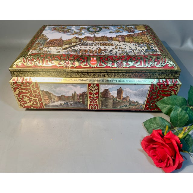 Large Biscuit Tin Schmidt Lithographed Gingerbread Cookie Tin Year 2000 Historical Illustrations For Sale - Image 10 of 10