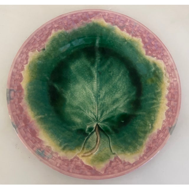 Late 19th Century Etruscan Majolica Mable Leaf Wall Plate by Griffin Smith & Hill, 1880's For Sale - Image 5 of 7