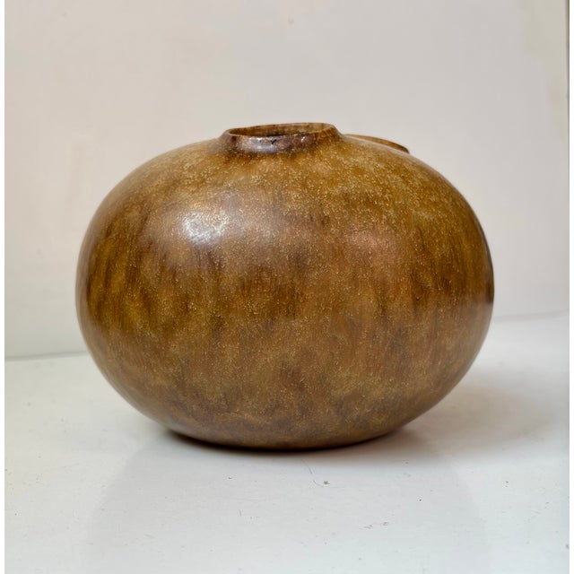 Mid-Century Modern Brown Glazed Organic Modern Moonfrog Vase by Kirsten Günther for Knabstrup, 1960s For Sale - Image 3 of 11