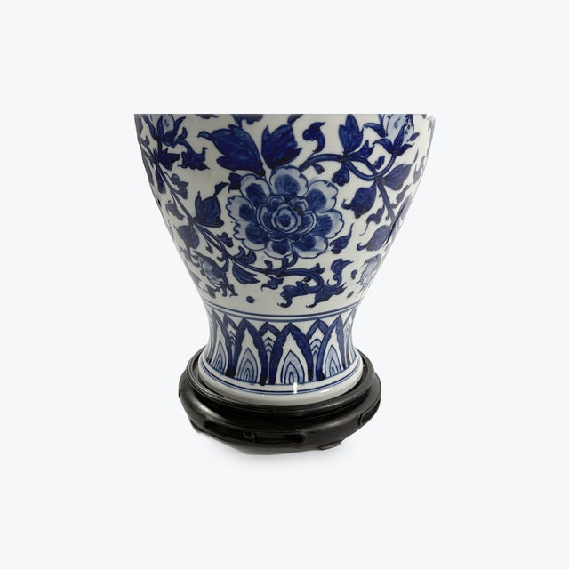 Late 19th Century Blue and White Porcelain Jar Mounted Lamp For Sale - Image 5 of 5