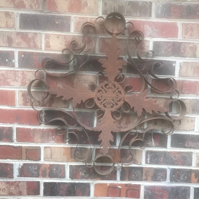 It's not every day I find antique decor as unique and breathtaking as this one! It can and should become the...