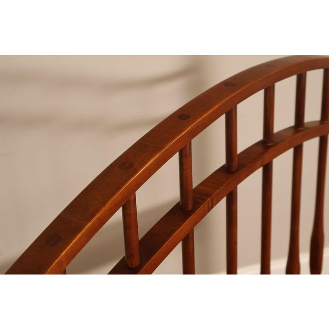 Ethan Allen 'Country Crossings' Queen Bed For Sale - Image 13 of 18