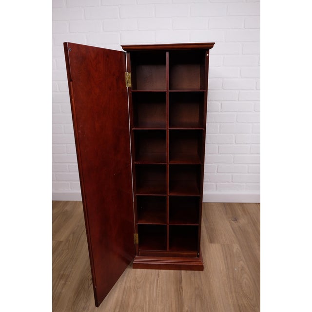 Vintage Cherry Wood Pedestal Stand For Sale In New York - Image 6 of 8