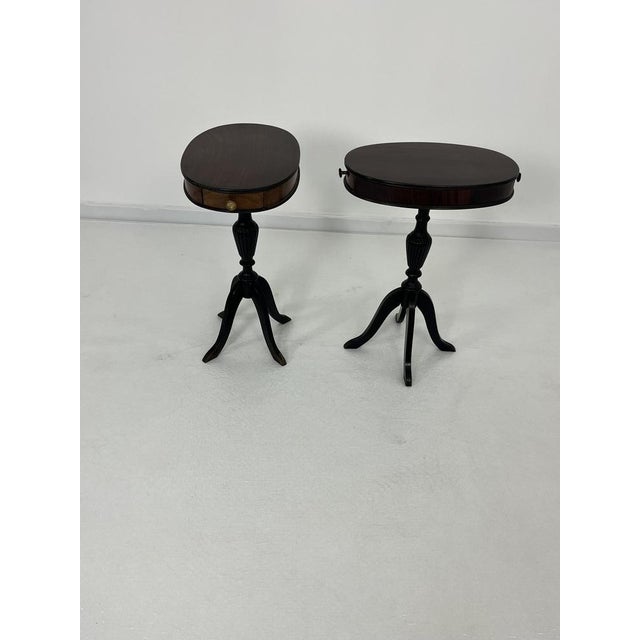 Mid-Century Modern Italian Oval Bedside Tables, 1960s, Set of 2 For Sale - Image 4 of 12