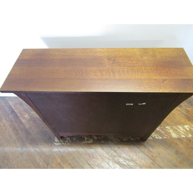 Stickley Solid Oak Mission or Arts and Crafts Style Console Cabinet For Sale - Image 10 of 10