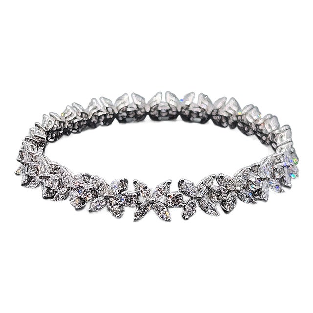 9.56 Ct Marquise & Round Diamond Tennis Bracelet For Sale