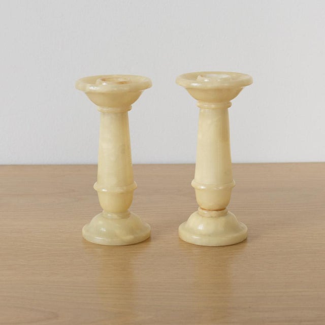 Alabaster 1950s Pair of Italian Alabaster Candlesticks For Sale - Image 8 of 9