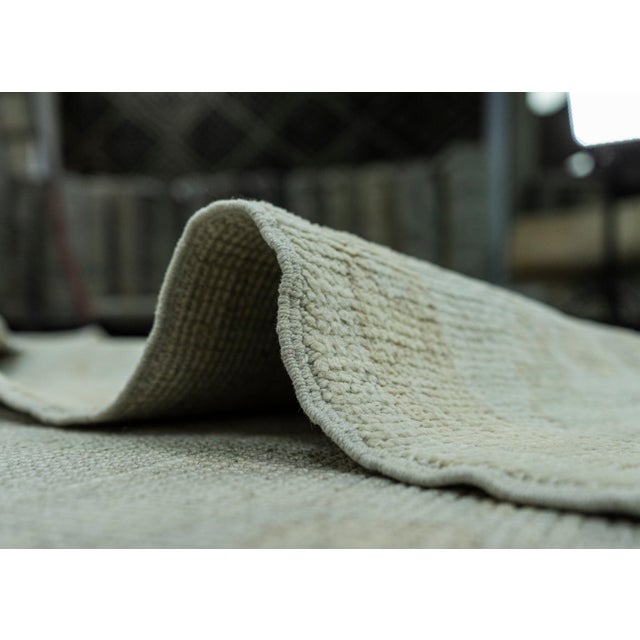 Textile Turkish Oushak Rug 5'2" x 7'1" #19278 For Sale - Image 7 of 8
