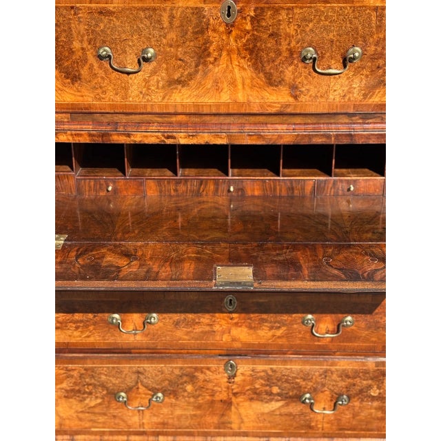 Antique George II Burr Walnut Chest on Chest, 1760 For Sale - Image 6 of 13