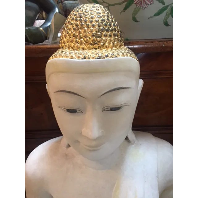 Marble Buddha Sculptures - a Pair For Sale In Los Angeles - Image 6 of 7
