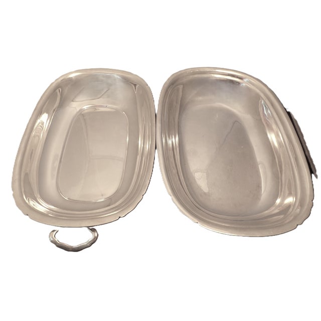 Metal Reed & Barton Silver Plate Mayflower 5001 Covered Casserole Dish / Vegetable Bowl / Serving Dish, Circa 1950 For Sale - Image 7 of 11