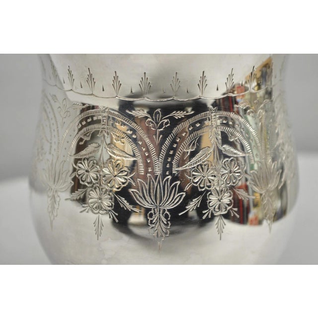 Leonard Vintage Leonard Victorian Silver Plated Small Ice Bucket Chiller W/ Handle For Sale - Image 4 of 12