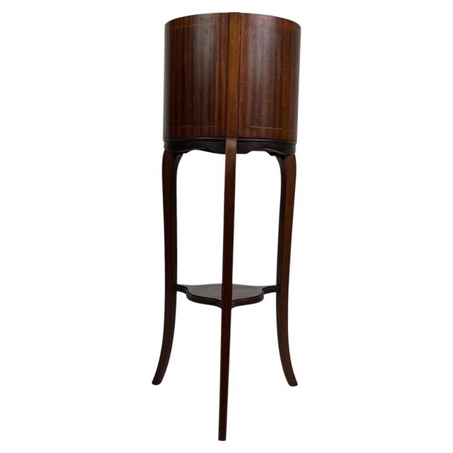 Wood Antique Early 20th Century English Mahogany Jardinière For Sale - Image 7 of 7