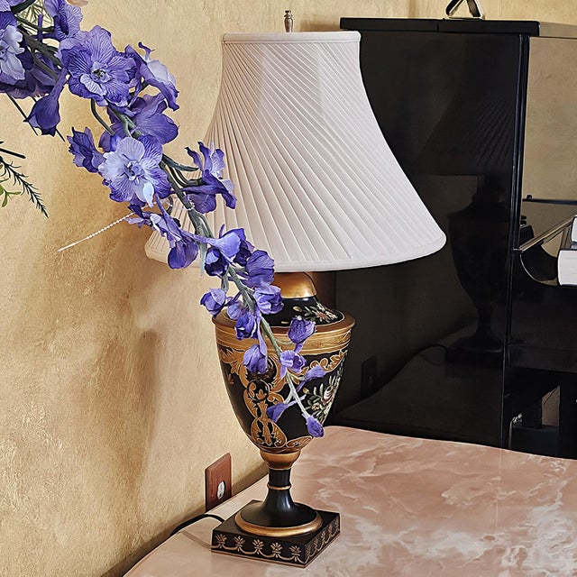 Early 21st Century Wildwood Hand Painted Toleware Urn Table Lamp, Rocky Mount Nc, Floral Black & Gold For Sale - Image 5 of 18