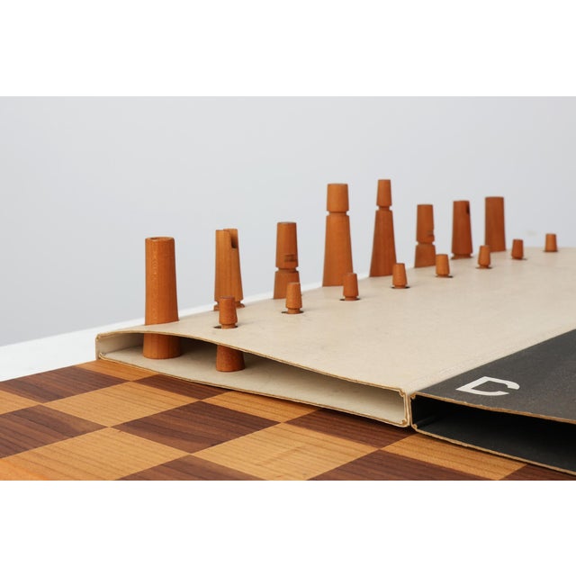 Chess Set with Box attributed to Christophe Gevers for de Coene, Belgium, 1950s, Set of 34 For Sale - Image 6 of 16