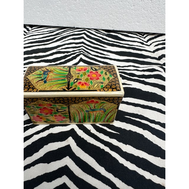 Shabby Chic 1970s Small Wooden Painted Safari Humming Bird Box For Sale - Image 3 of 8