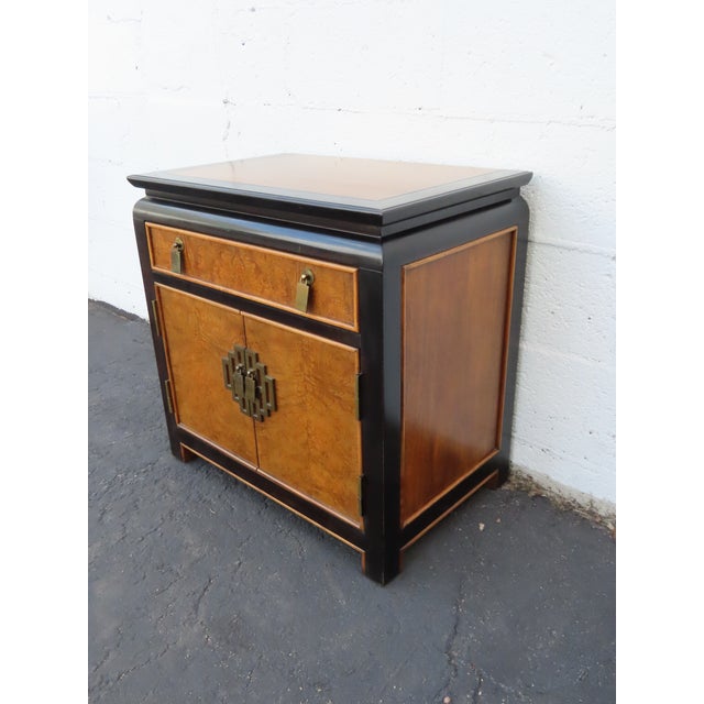 Hollywood Regency Century Hollywood Regency Chin Hua Nightstands End Bedside Tables a Pair 6618 For Sale - Image 3 of 16