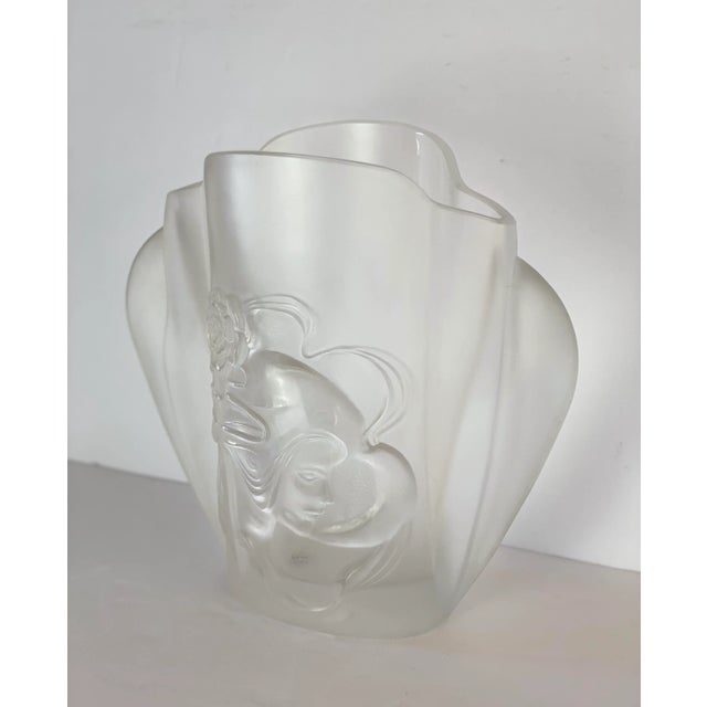 Art Deco 1980s Art Deco Mario Cioni Crystal Woman Vase For Sale - Image 3 of 7