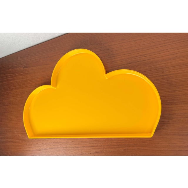 Postmodern Italian Yellow Plastic Tray from Guzzini For Sale - Image 6 of 18