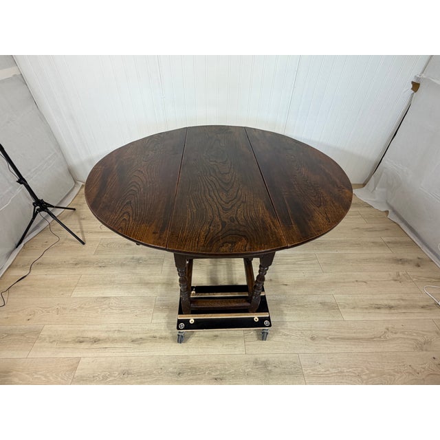 Brown 19th Century English Gateleg Table For Sale - Image 8 of 15