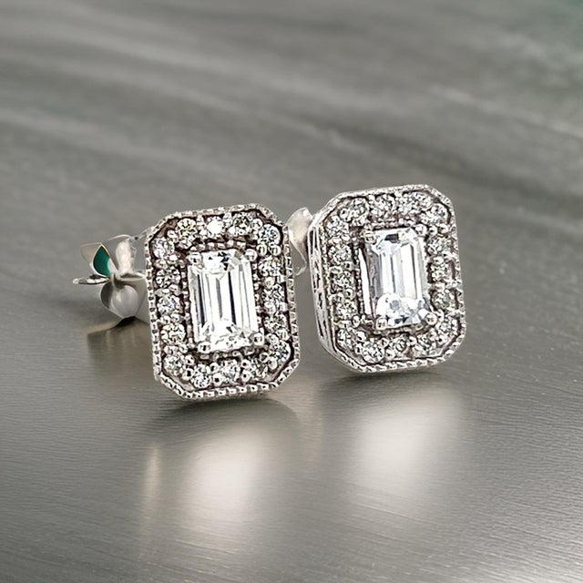 Natural Sapphire Diamond Stud Earrings 14k W Gold 0.96 TCW Certified For Sale In New York - Image 6 of 16