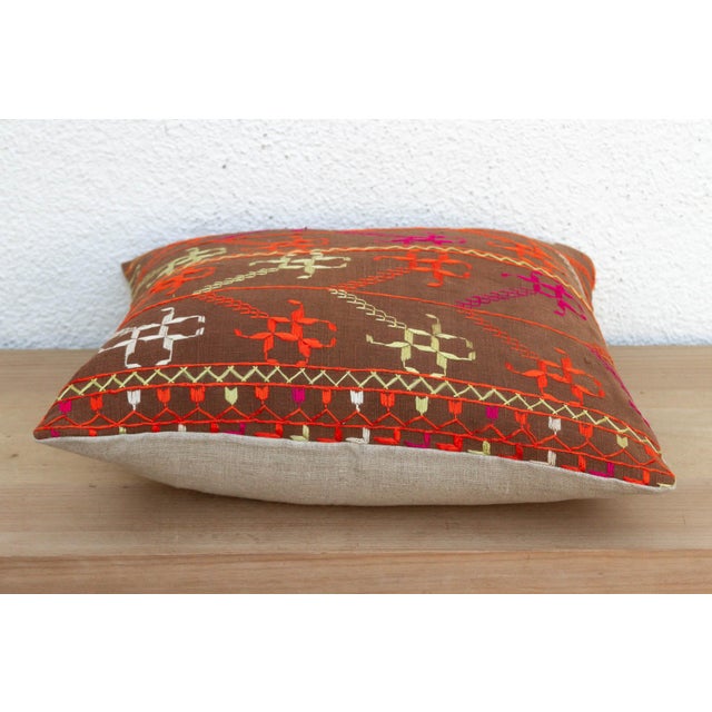 19th Century Saffron Labytinth, Antique Phulkari Pillow Cover For Sale - Image 5 of 6