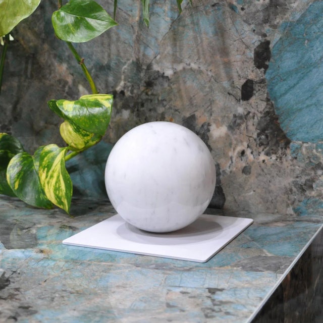 Metal paperweight with sphere in white Carrara, black Marquina, Portoro or Paonazzo marble in collaboration with Anime...