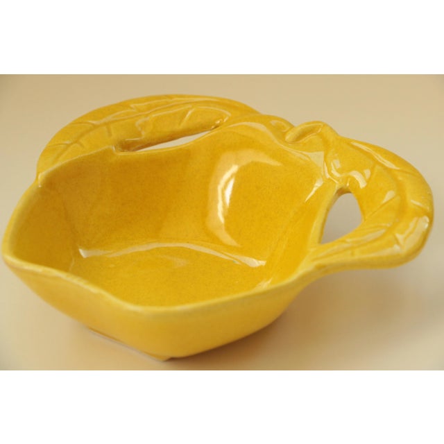 Traditional Mid Century Pear Handled Fruit Dessert Bowls From Enchanto Company California - Set of 6 For Sale - Image 3 of 9