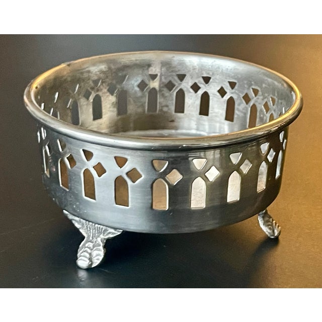 English traditional footed pierced wine coaster. Unsigned. Circa 19th century.