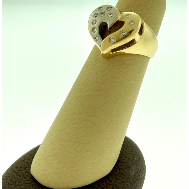 Heart Shape Two-Tone Gold Diamond Cocktail 14 Karat Gold Ring For Sale In New York - Image 6 of 18
