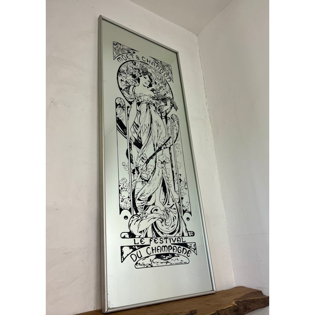 White Vintage Art Nouveau Moët & Chandon Advertising Mirror, 1960s For Sale - Image 8 of 18