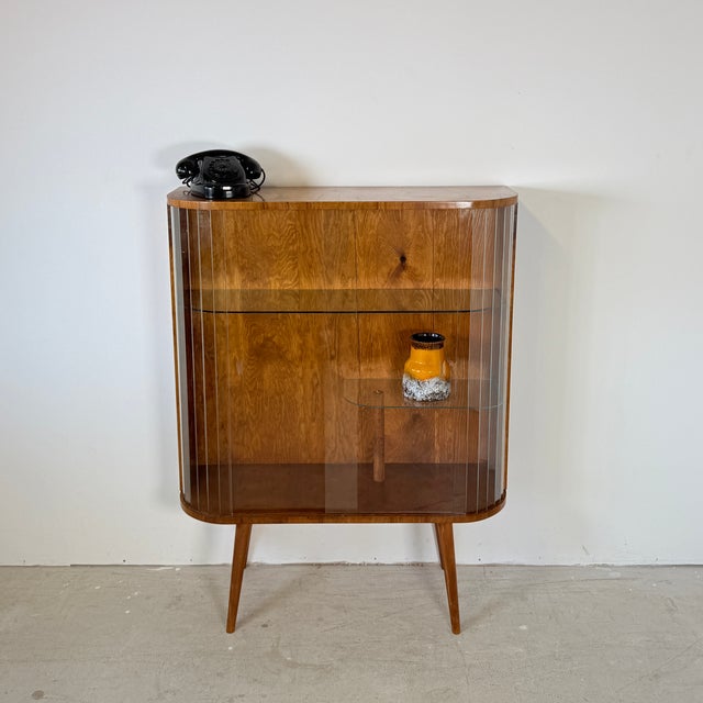 Vintage Art Deco Style Walnut Veneer Display Cabinet with Glass Slats, 1950s For Sale - Image 15 of 15