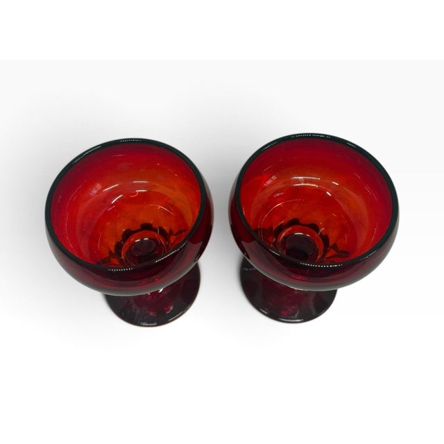 Traditional 1930s Fenton Georgian Ruby Agua Caliente Champagne or Dessert Goblets - A Pair For Sale - Image 3 of 10