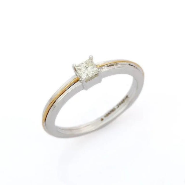 0.30 Ct Solitaire Diamond Unisex Engagement Ring in 18k White Gold Size 10 For Sale In New York - Image 6 of 9