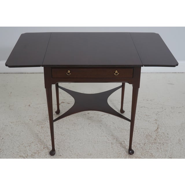 Traditional Madison Square Mahogany Drop Leaf Occasional Table For Sale - Image 3 of 18