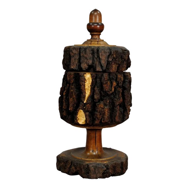 Vintage Rustic Decor Wooden Humidor For Sale