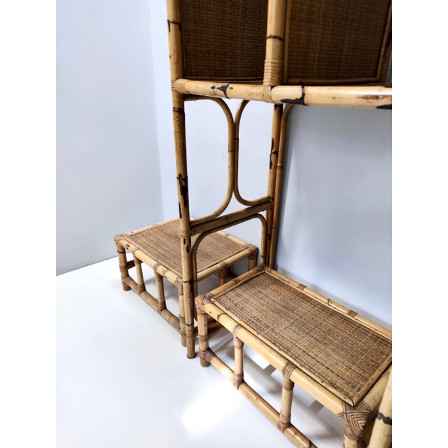 Postmodern Bamboo Bookcase with Smoked Glass Shelves by Vivai del Sud, Italy, 1970s, Set of 5 For Sale - Image 17 of 18